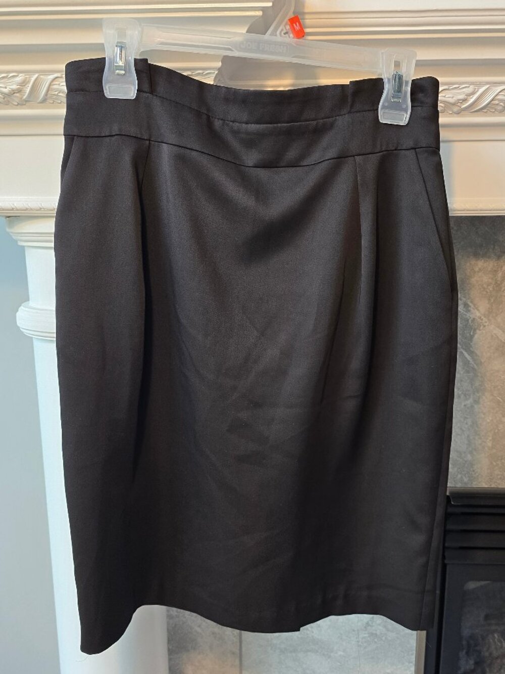 Classic Black Pencil Skirt by Jacob – Made in Canada – Size 6